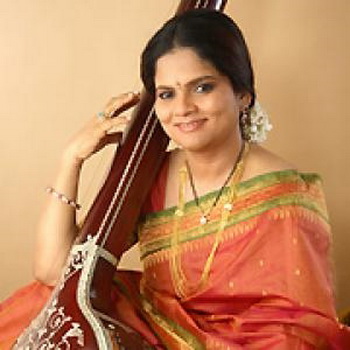 Devaki Pandit Biography